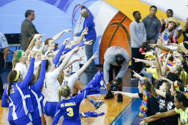 SPT-TRACvolleyball16p-SUA