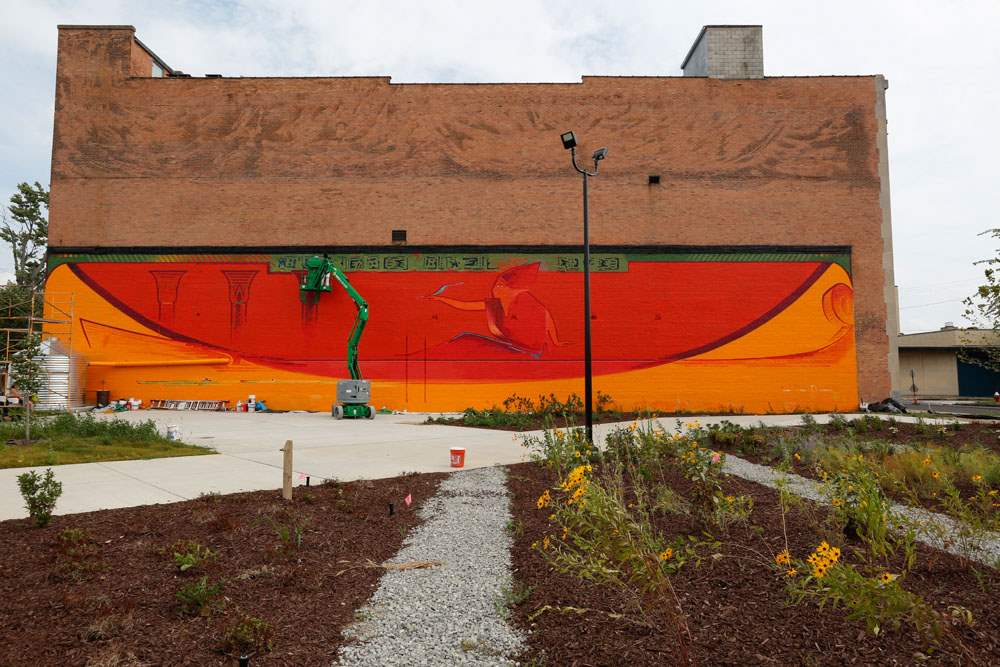 MAG-mural21pYusef-Lateef-and-Ivan-Kende-during-the-last-week-of-working