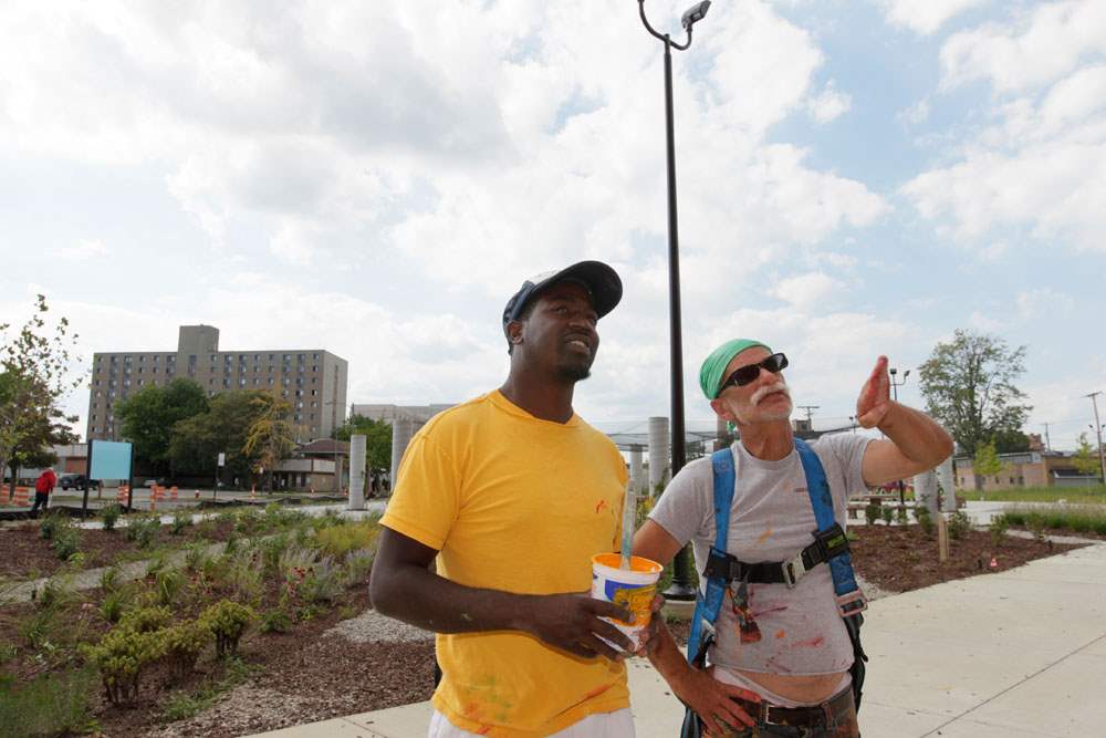 MAG-mural21pYusef-Lateef-and-Ivan-Kende-right-conference-on-their-next-move