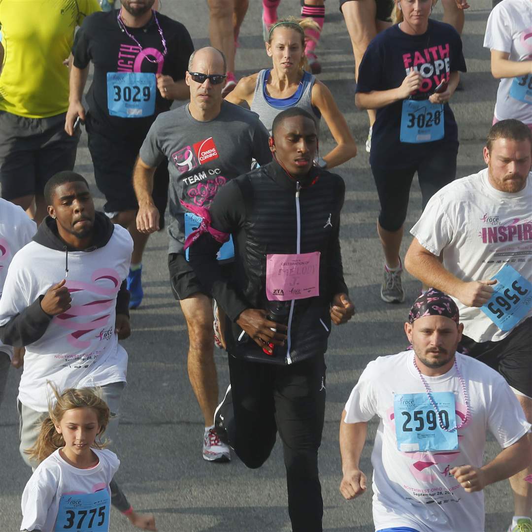 CTY-raceforthecure29p-Erik-Kynard