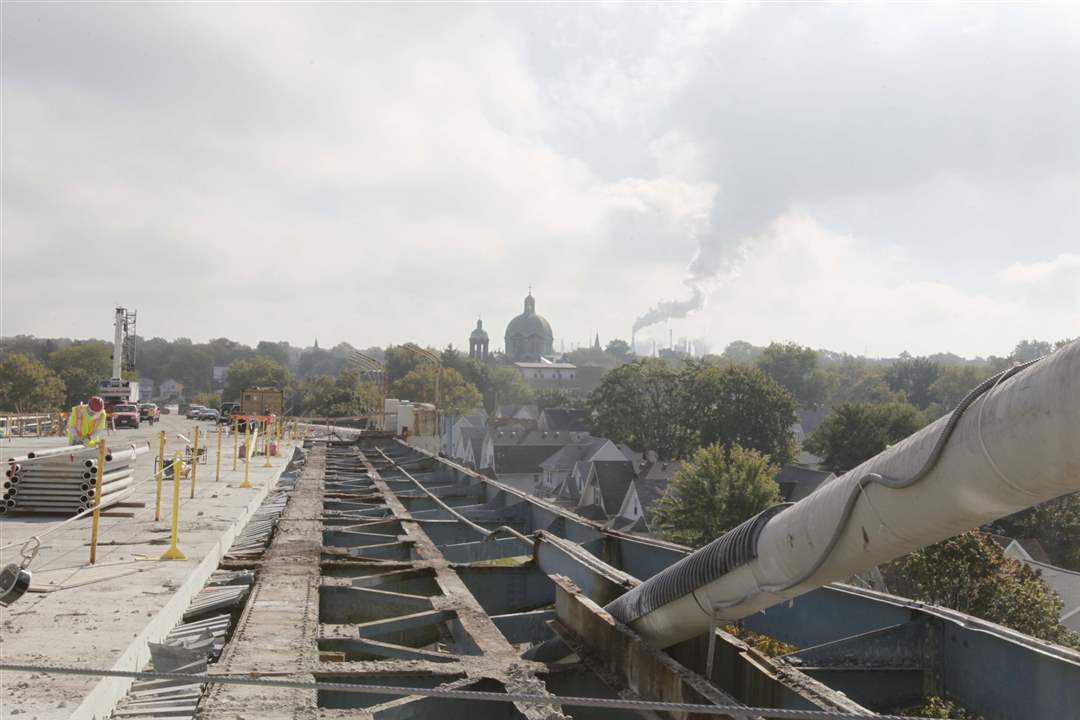 CTY-hilevel27p-Anthony-Wayne-Bridge