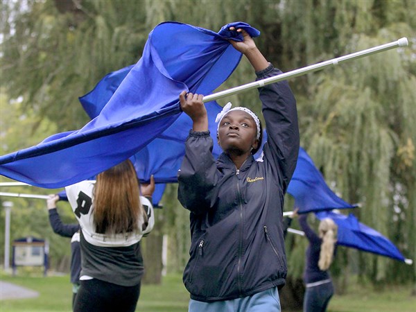 Color guard prepares for competition | The Blade