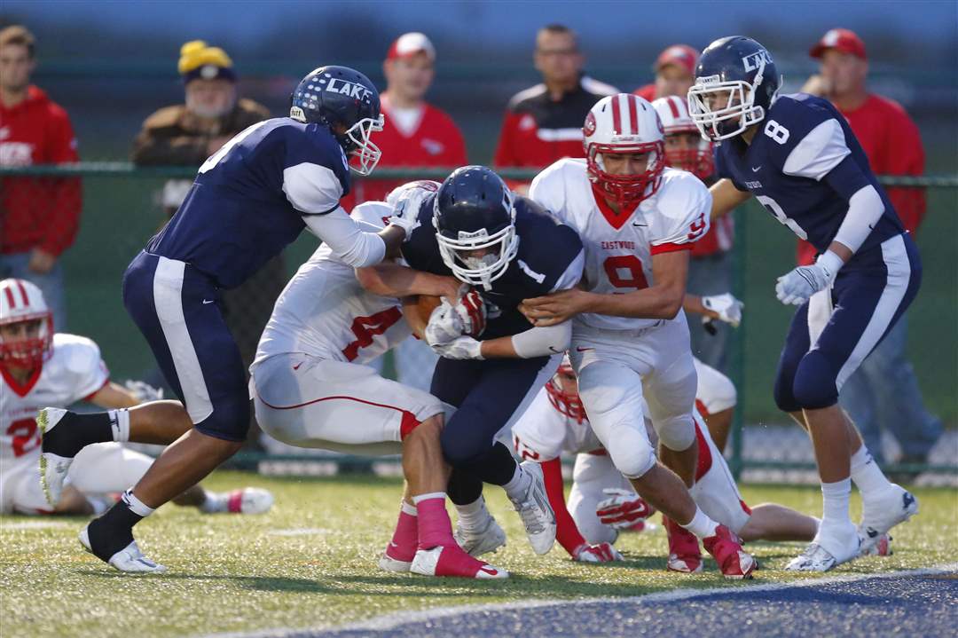 SPT-LakeEastwood4p-Grant-Geiser