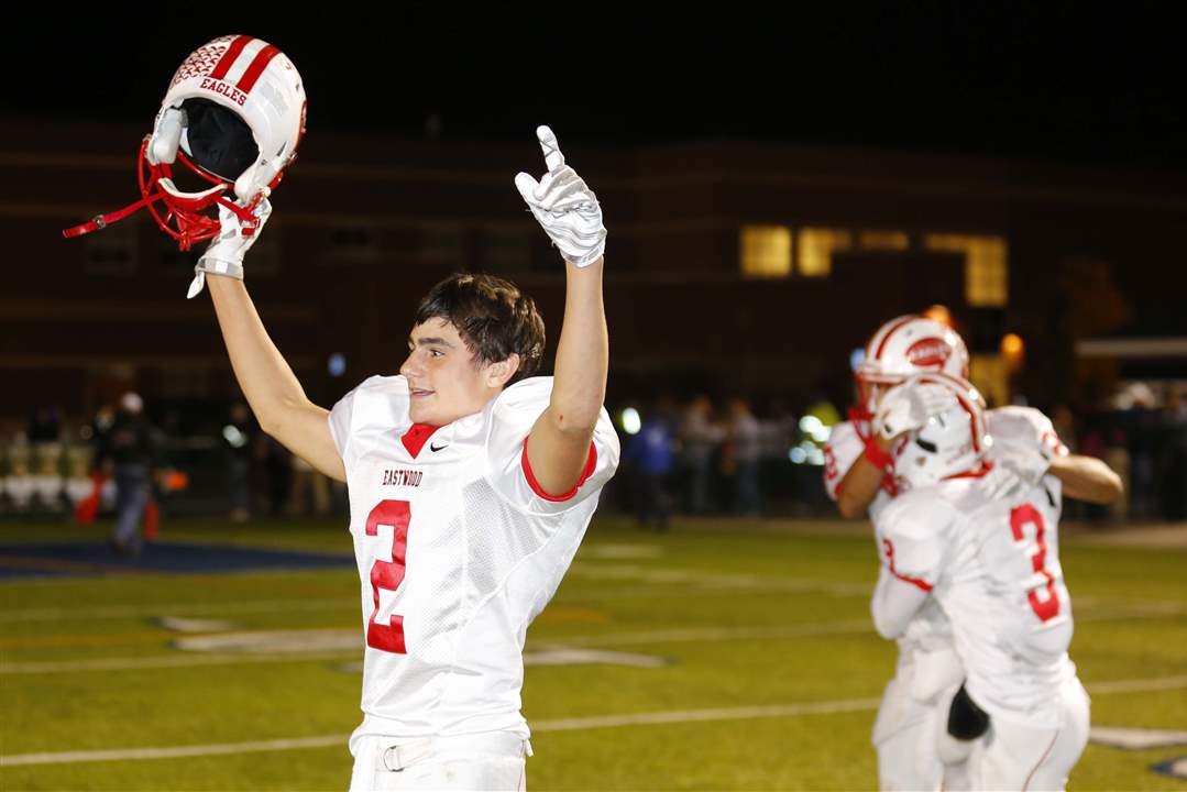 SPT-LakeEastwood4p-jubilation