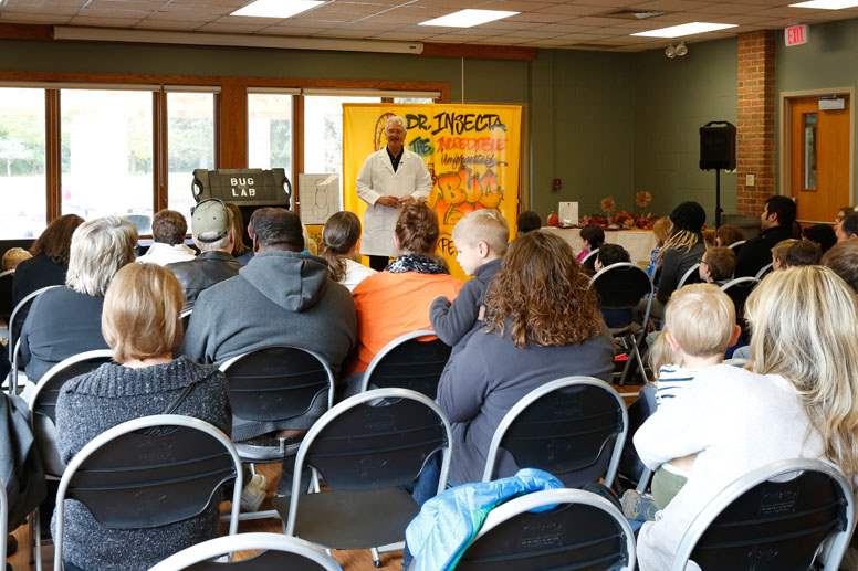 NBR-OtSylphotocenter05p-3