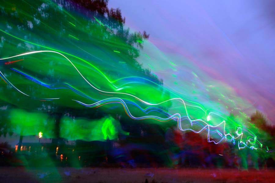 WEB-Webpbg-glow04-long-exposure-starting-line