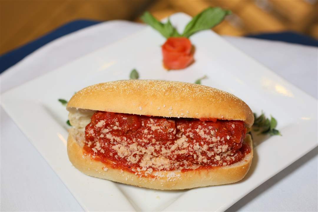 FEA-walleyefood07pat-the-H-9