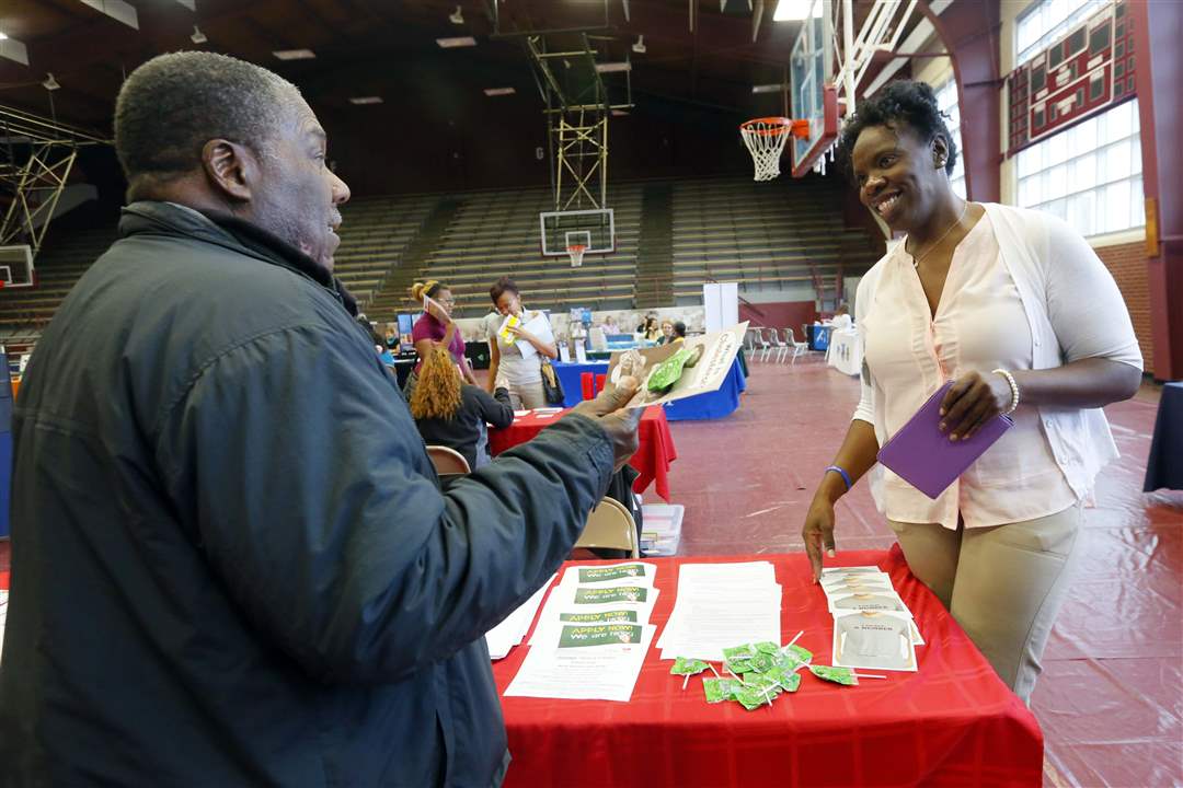 CTY-healthfair22p-Ramont-Watkins