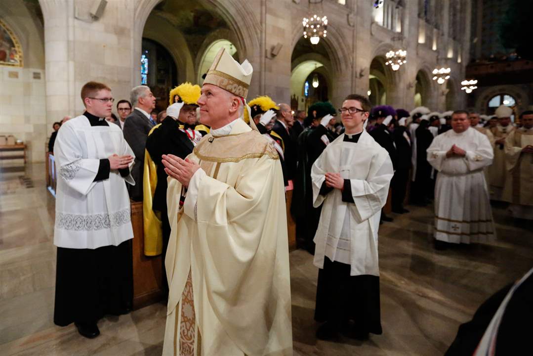 CTY-BIshop23The-Most-Reverend-Daniel-E-Thomas-processes-to-the-alter