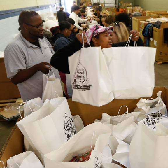 CTY-islamic25p-Bryann-Rogers-and-Anna-Perrin