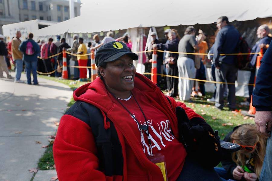 CTY-tentcity25p-LaVette-Miller