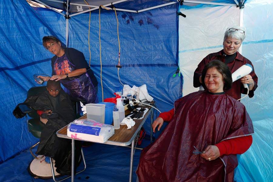 CTY-tentcity25p-haircuts