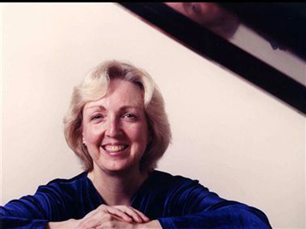Toledo Symphony hosts Brazilian maestra | The Blade