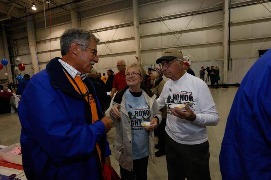 CTY-honorflight30p-gaylin-finn-and-diana-bruns
