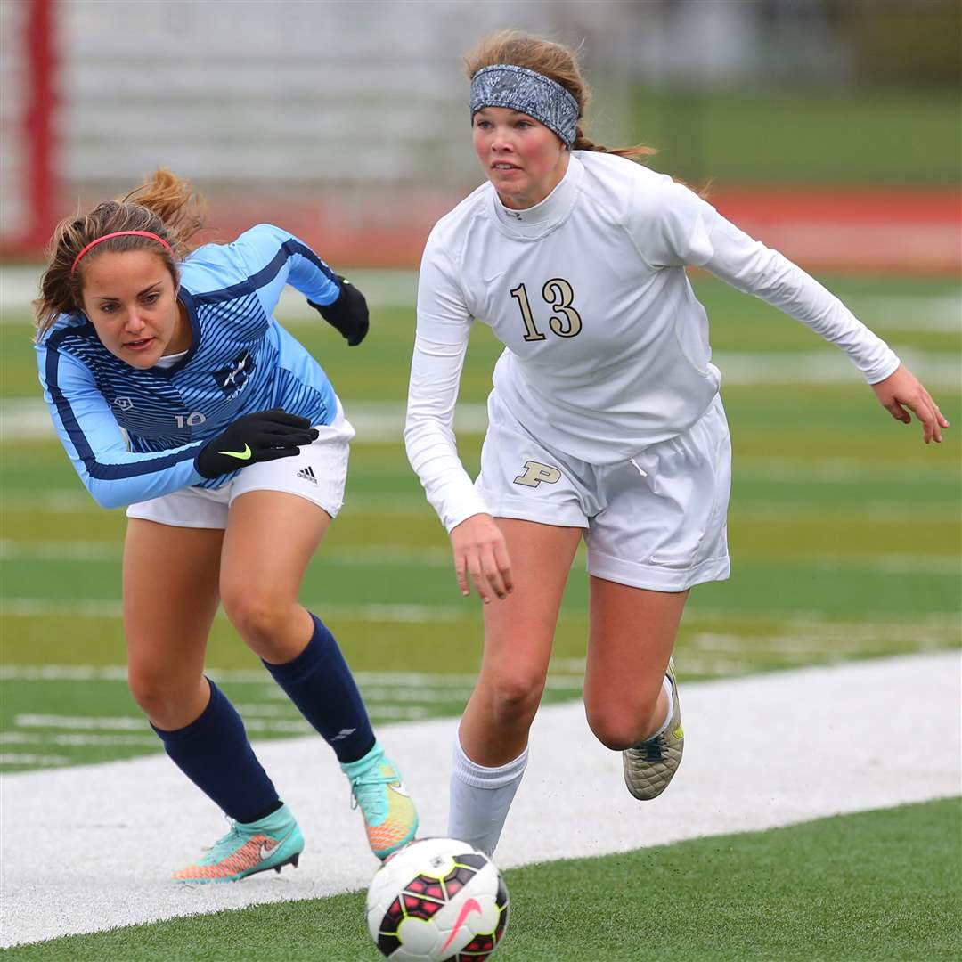 SPT-RegionalSoccer2p-Maggie-Morse