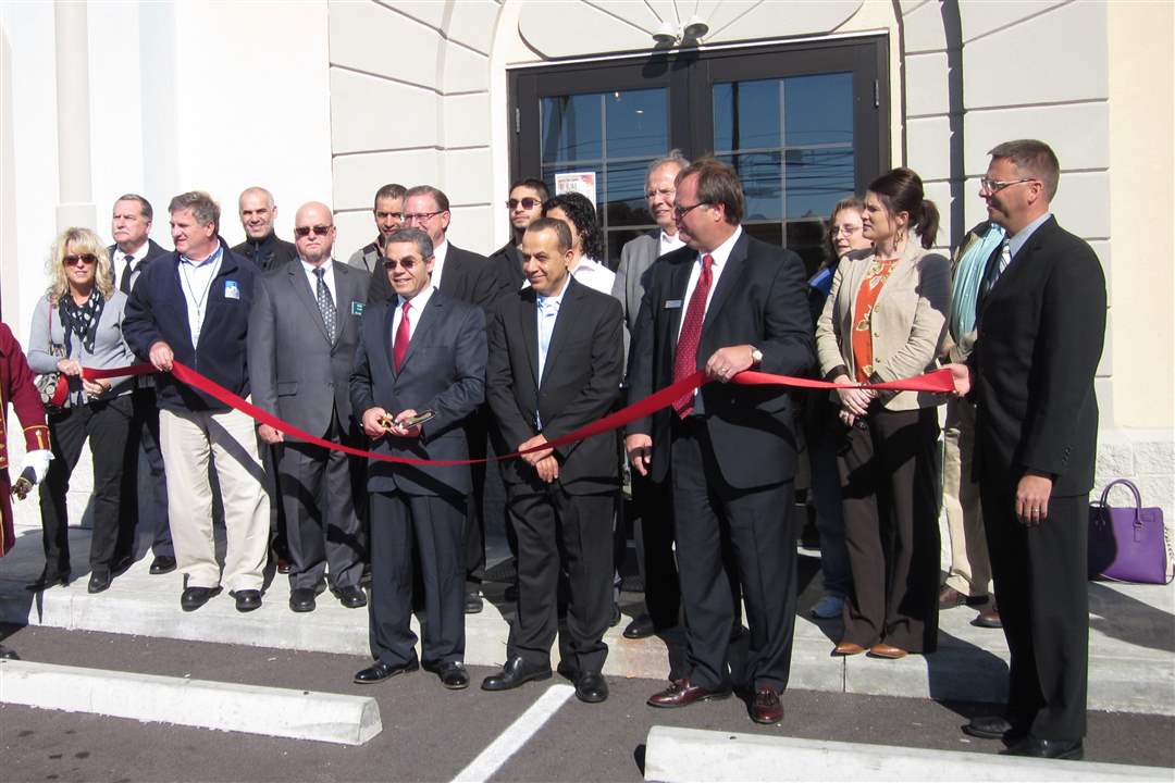 Emad-Dahbor-Muna-Market