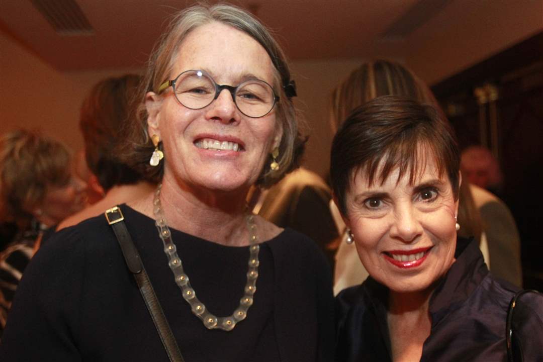 ee09b12b-444e-485b-b03f-c7d99b85395d