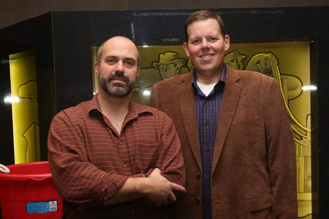 SOC-hotglass22p-Rick-Farnsworth