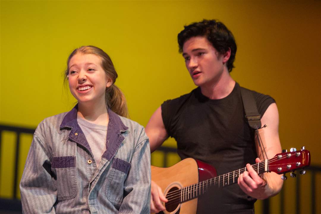 NBR-WebSylSHOOKUP10p-Emily-Hoffman-as-Natalie-and