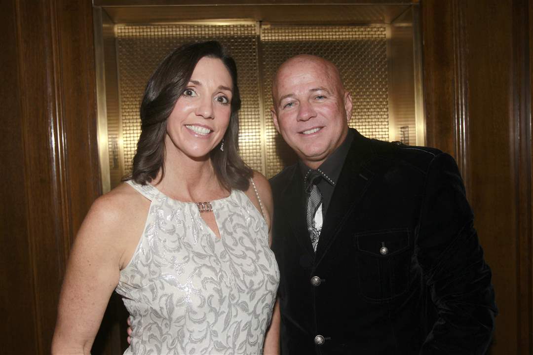 SOC-diamonds08p-Sandra-Richard