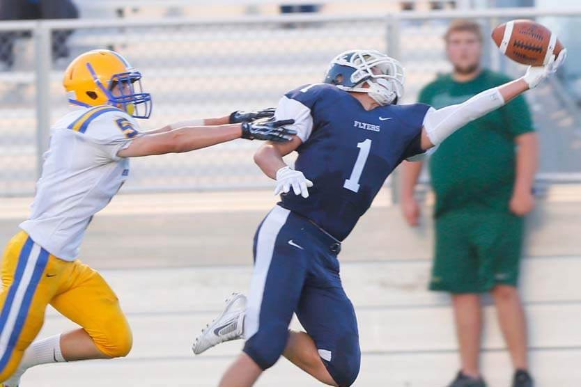 SPT-Lakefootball6p-bowen-vs-parker