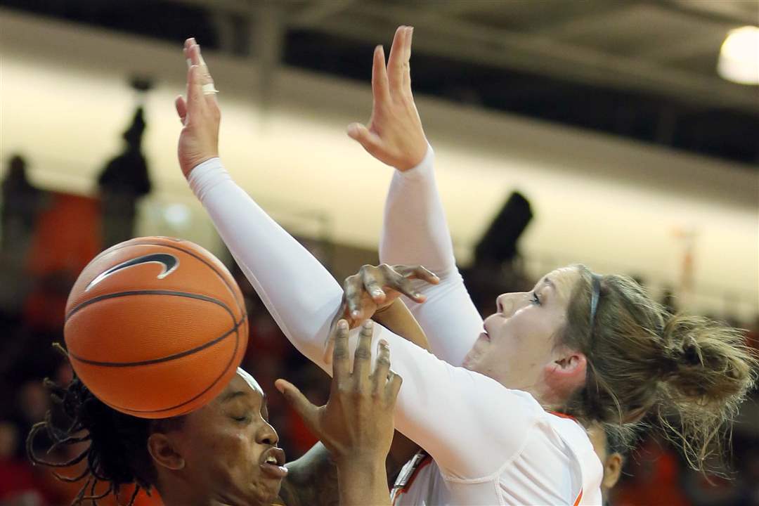 SPT-BGwhoops19p-Siefker