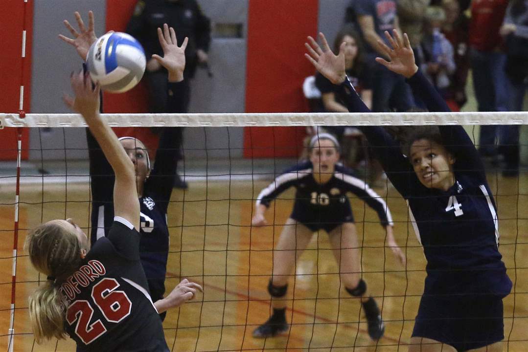 SPT-bedfordvball18p-Erika-Wilt