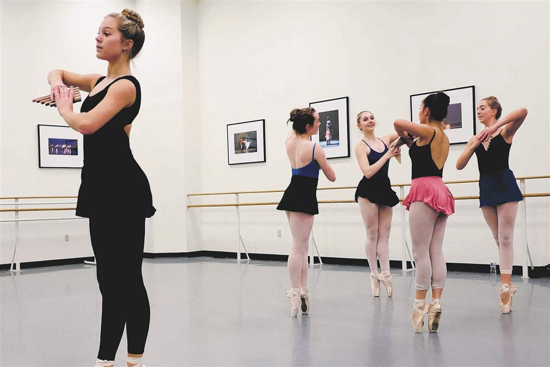 FEA-NUTCRACKER-Charlotte-Thurston