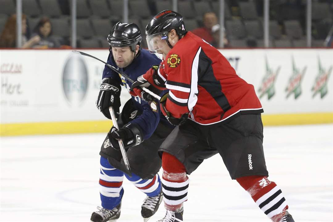 CTY-hockey23p-Christian