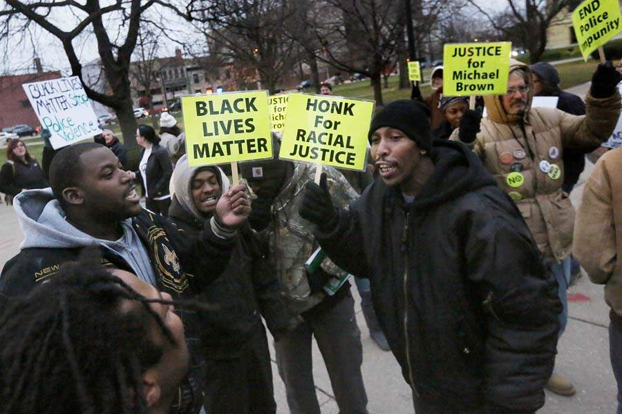 rally26p-jones-and-booth