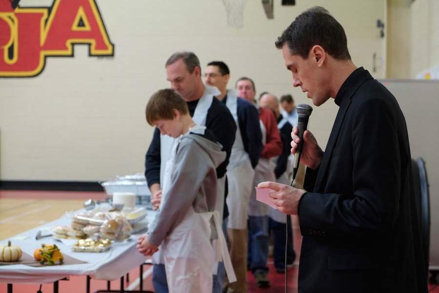 Thanksgiving at St. Joan of Arc School - The Blade