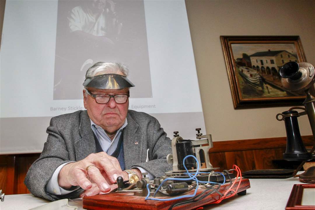 CTY-telegrapher20pBarney-Stickles-demonstrates-morse-code-with