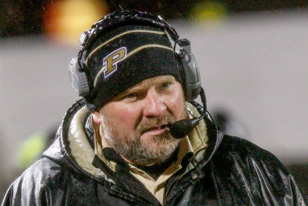 perrysburg01pPerrysburg-s-head-coach