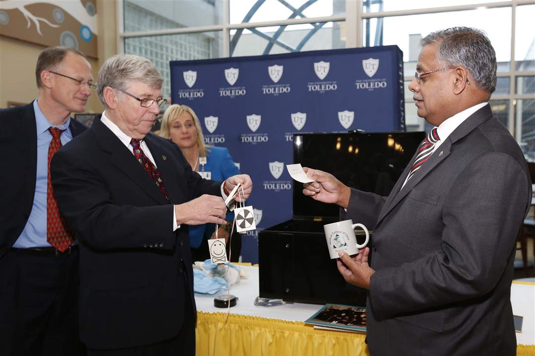 CTY-capsule16p-mobile