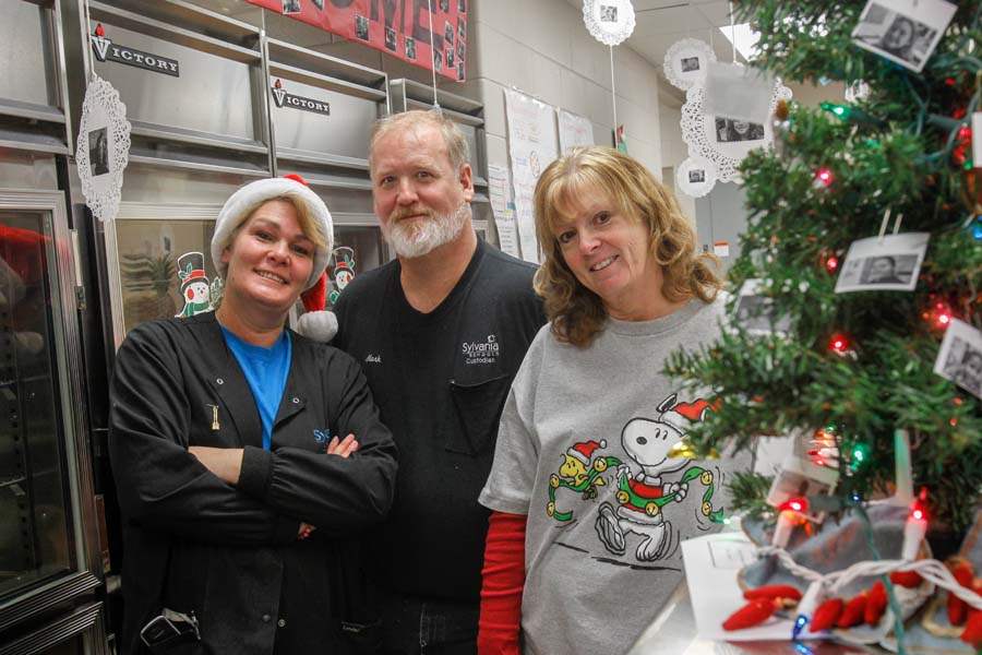 WEB-WebSylCAFETERIA18p-hill-view-2