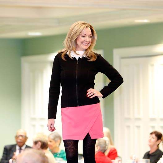 SOC-holly09p-Kristen-Mori