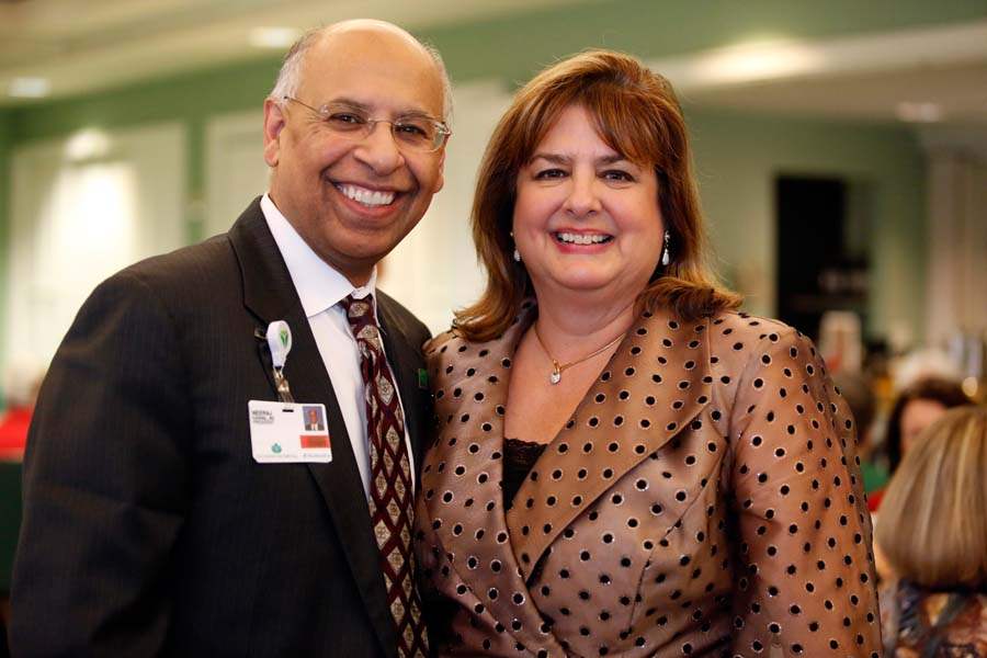 SOC-holly09p-kanwals