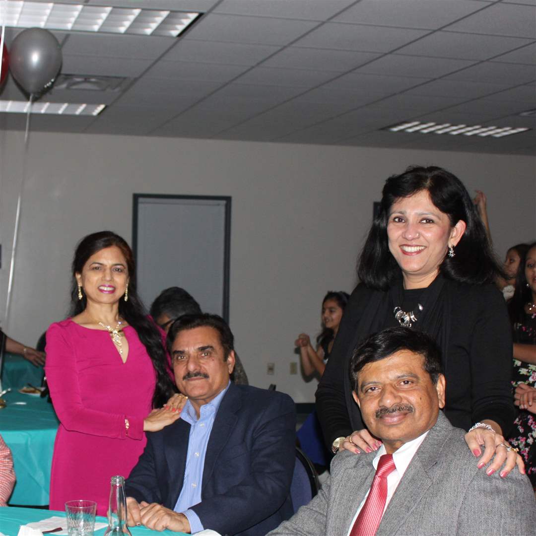 Happy-New-Year-Eve-Party-Rupan-Vij-Pradeep-Vij