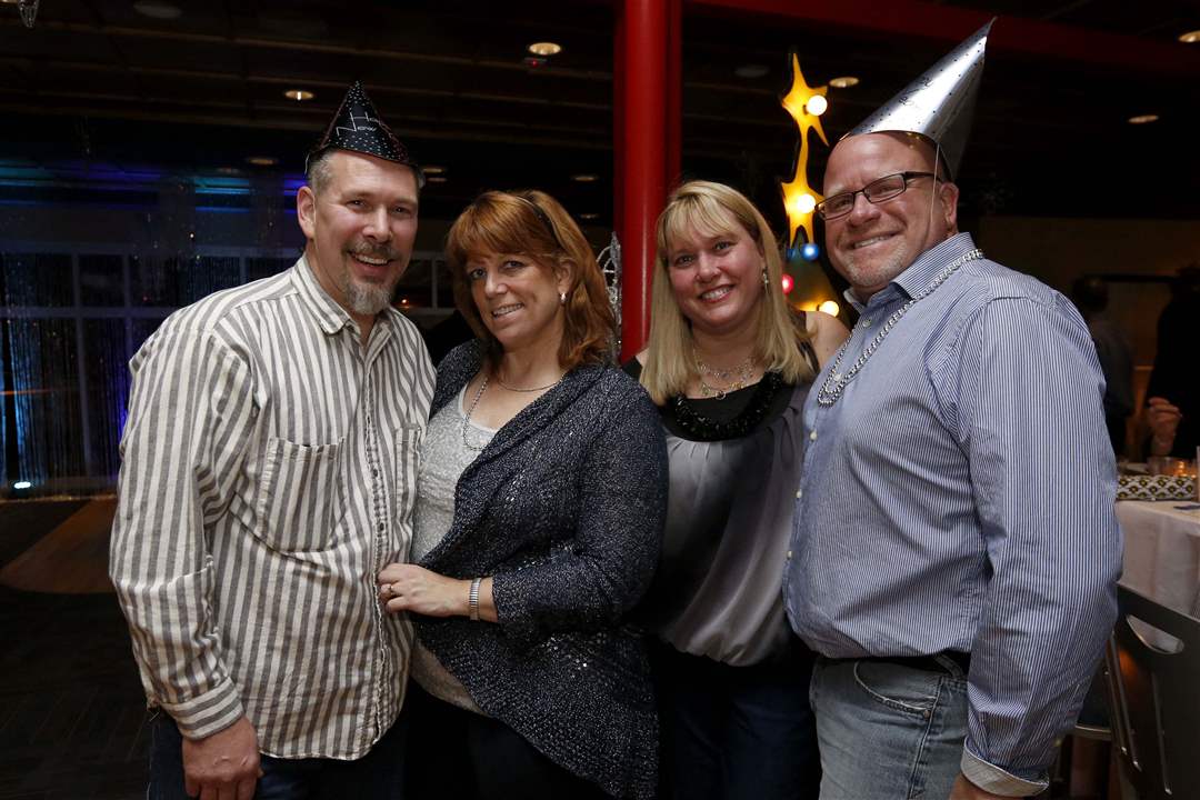 SOC-walleyeeveparty31p-Charlie-and-Lynne-Martin