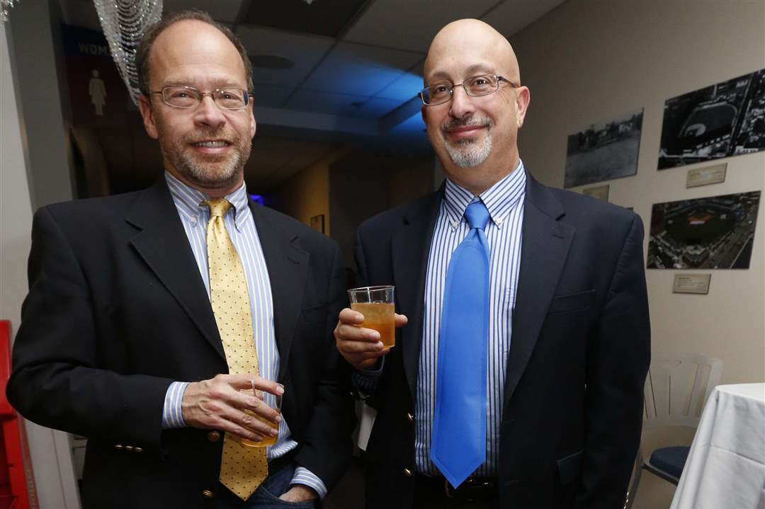 SOC-walleyeeveparty31p-Ira-Orgel