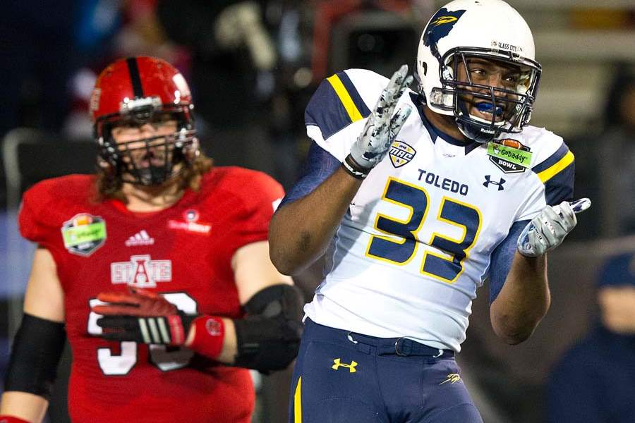 GoDaddy-Bowl-Football-junior-Sylvestre-CELEBRATES