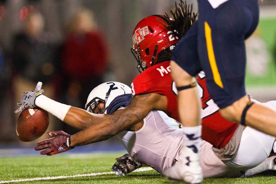 GoDaddy-Bowl-Football-rogers