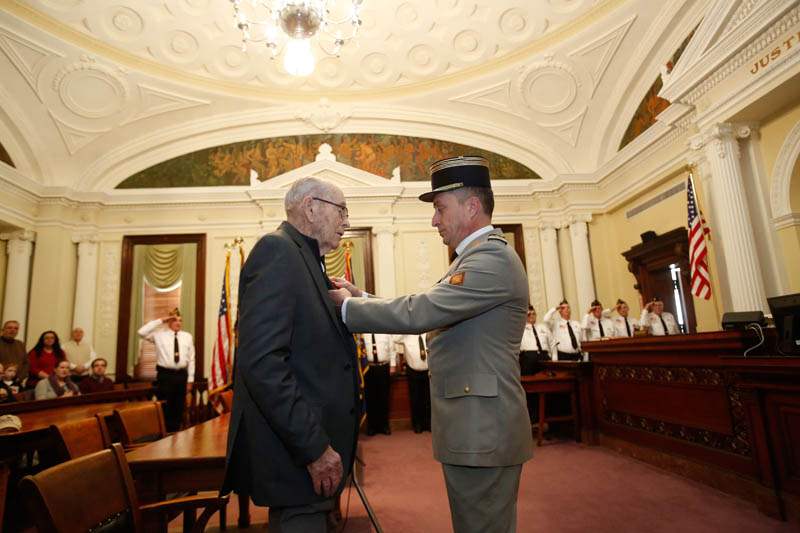 CTY-honor06p-4