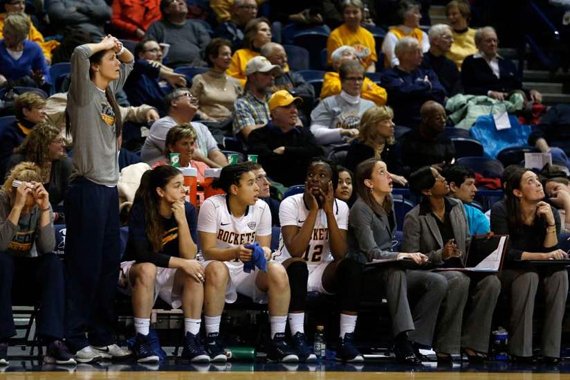 SPT-UTwbball15p-bench