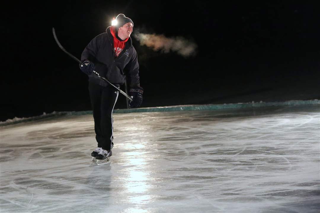 nbre-icerink19pMitchell-Mauder-laughs-as-he-skates-o