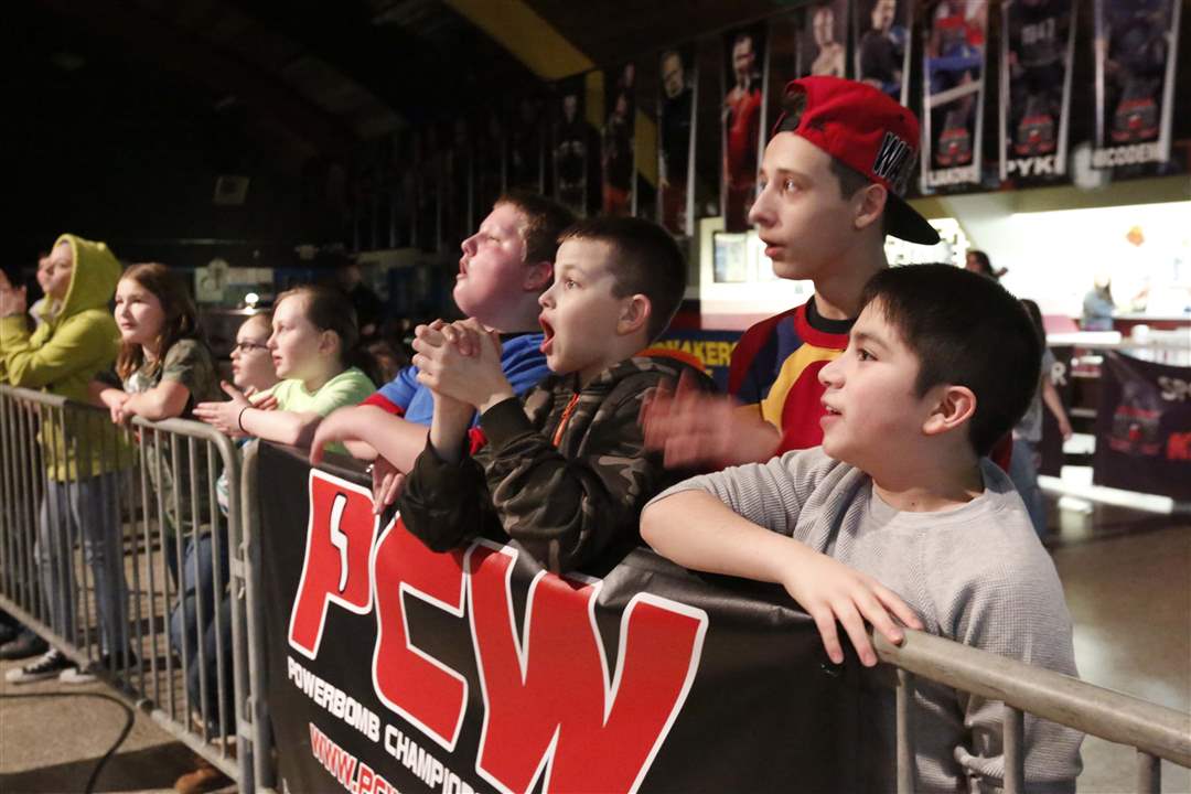 MAG-wrestling-Brad-Flaczinski