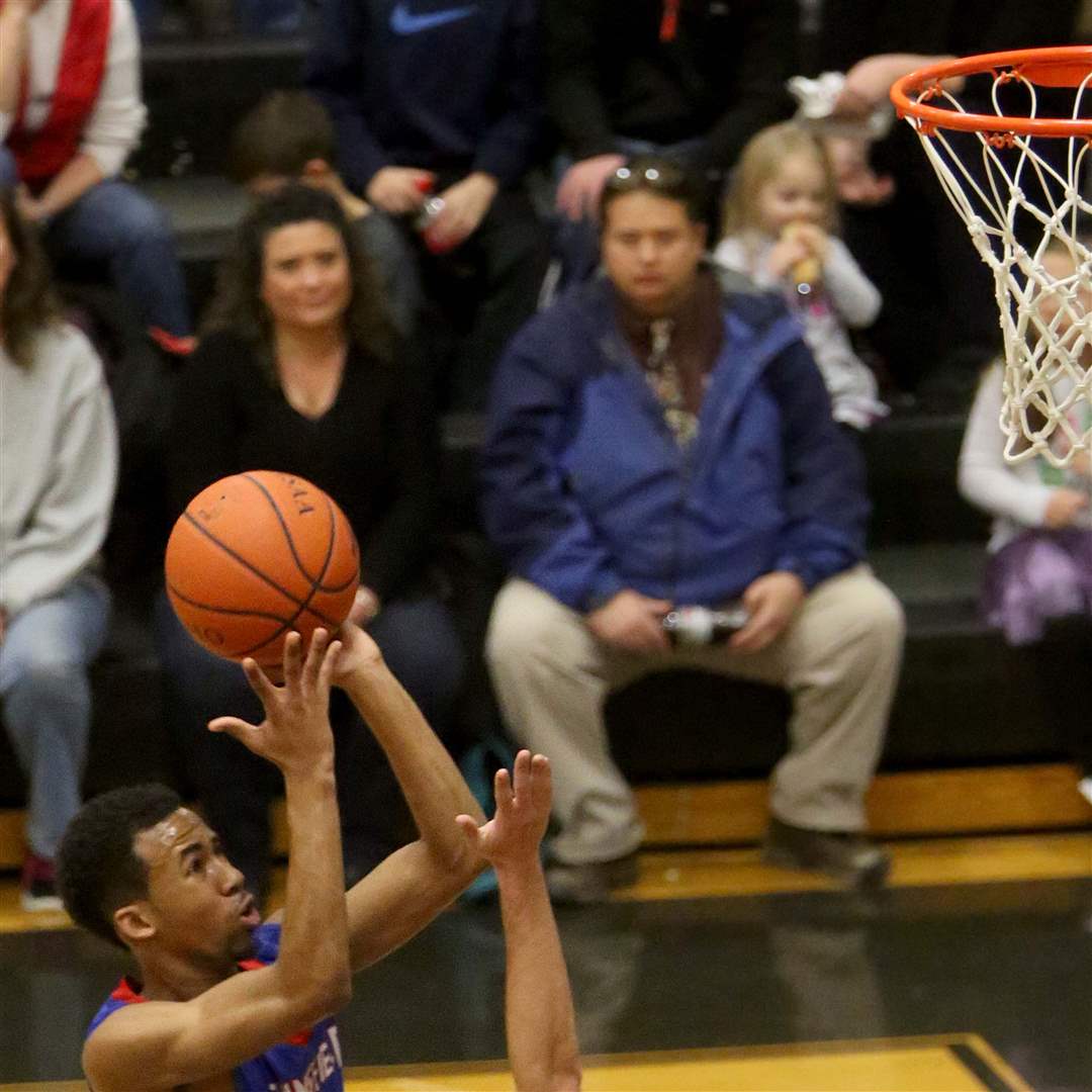 pbg-bball30-Ricky-Lightner