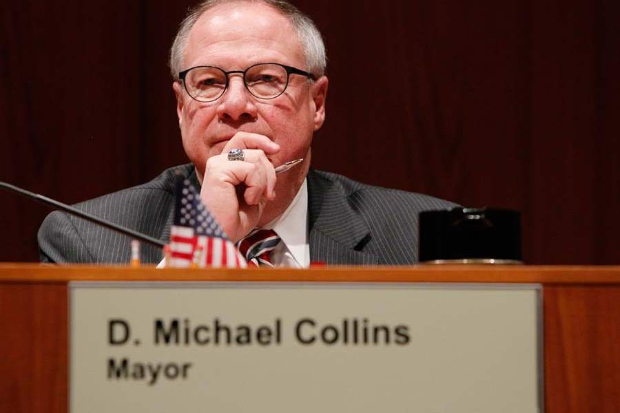 CTY-swearingin02p-council