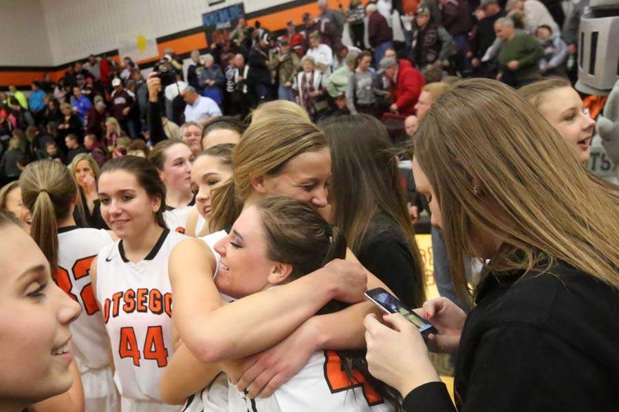 OtsegoGenoa20p-asmus-hugs-hesselschwardt