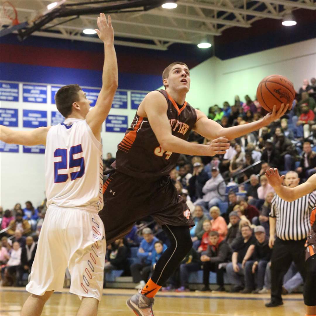 NLLboysbball21p-runner